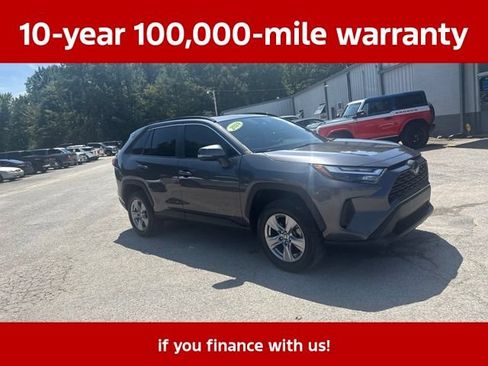 Used 2024 Toyota RAV4 XLE w/ Convenience Package FWD image 12