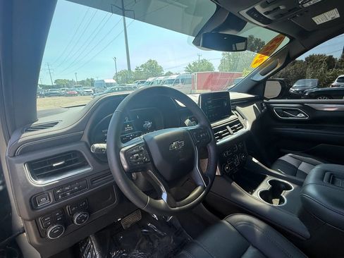 Used 2023 Chevrolet Tahoe RST w/ Luxury Package AWD/4WD image 21
