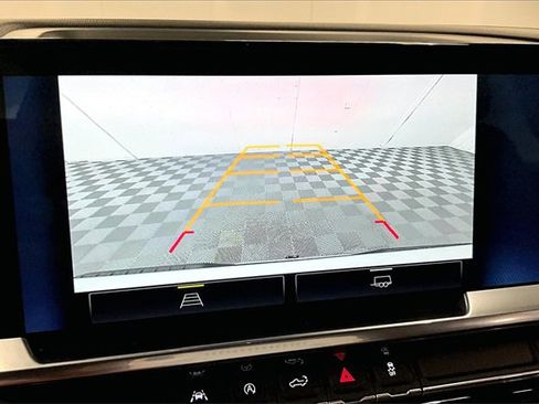 Used 2022 Chevrolet Silverado 1500 LT image 25