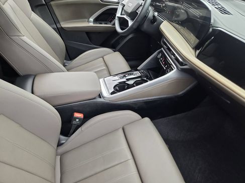 Certified 2025 Audi Q5 Premium Plus AWD/4WD image 18