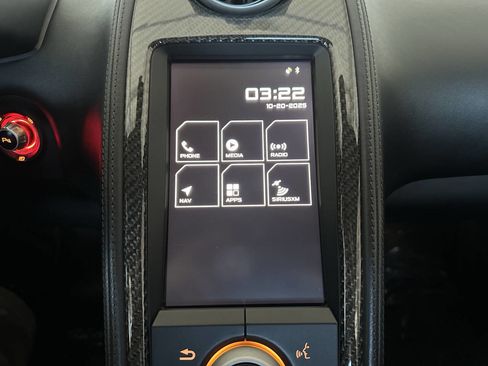 Used 2015 McLaren 650S Spider image 29