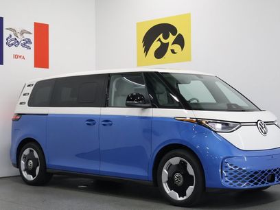 New 2025 Volkswagen ID. Buzz Pro S Plus