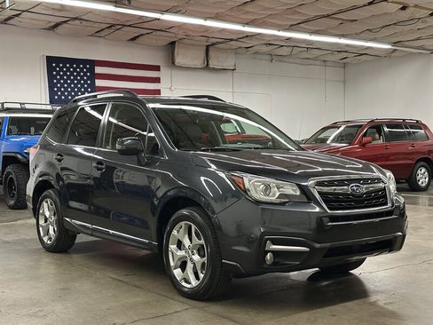 Used 2018 Subaru Forester 2.5i Touring w/ Popular Package #2 image 1