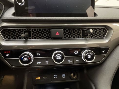 New 2026 Acura Integra FWD image 19