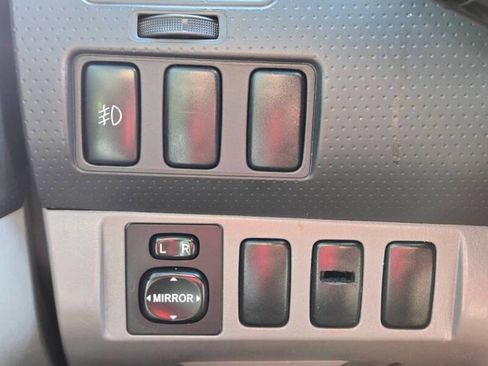 Used 2008 Toyota Tacoma 4x4 Access Cab V6 image 22