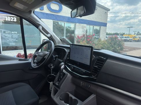 Used 2023 Ford Transit 350 XLT RWD image 11