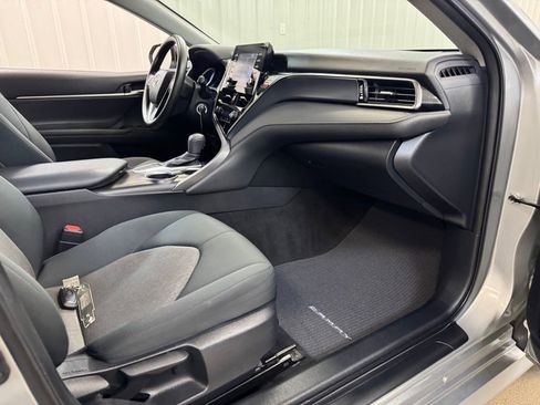 Used 2023 Toyota Camry LE FWD image 23