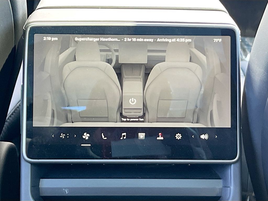 Used 2025 Tesla Model 3 Long Range RWD image 26