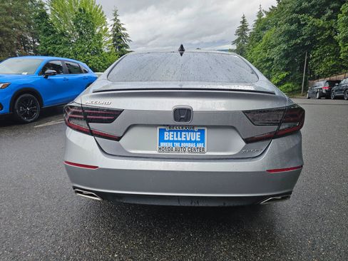 Used 2019 Honda Accord Sport image 6