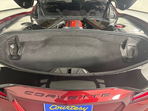 Used 2020 Chevrolet Corvette Stingray Preferred Cpe w/ 2LT Preferred Equipment Group RWD image 21