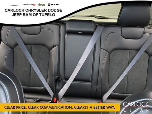 New 2025 Jeep Grand Cherokee Altitude image 24