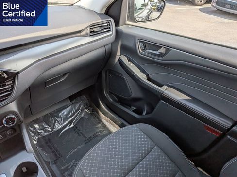 Certified 2025 Ford Escape Active FWD image 19