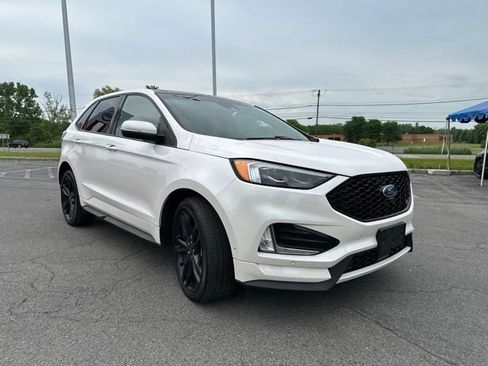 Used 2019 Ford Edge ST w/ Equipment Group 401A AWD/4WD image 7