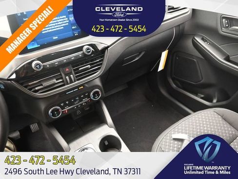 New 2026 Ford Escape Active w/ Cold Weather Package FWD image 19