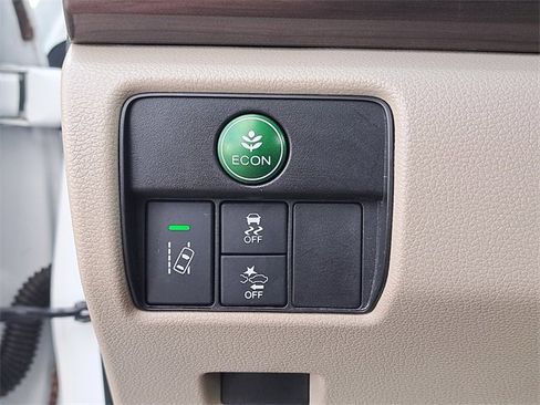 Used 2016 Honda Accord EX-L image 22