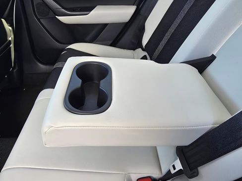 New 2026 MAZDA CX-50 AWD 2.5 S w/ Preferred Pkg image 24