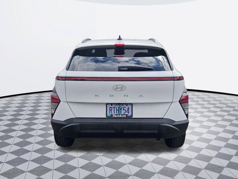 Certified 2025 Hyundai Kona SEL image 5