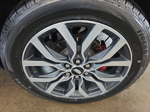 Used 2022 Cadillac XT5 Sportv image 34