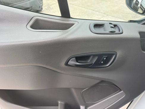 Used 2020 Ford Transit 250 Medium Roof AWD w/ Load Area Protection Package image 23