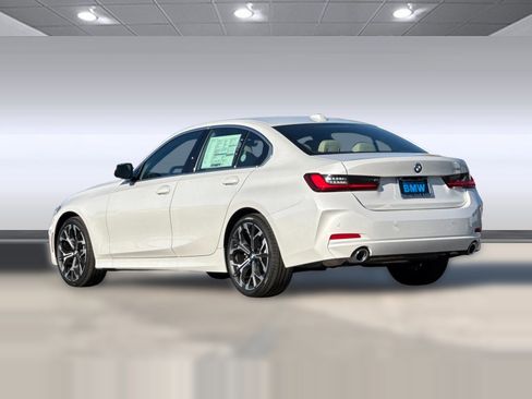 Used 2026 BMW 330i Sedan w/ Premium Package image 3