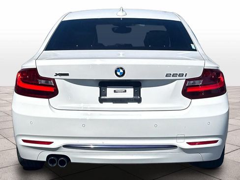 Used 2016 BMW 228i xDrive Coupe AWD/4WD image 8