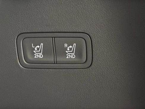 Used 2024 Hyundai Santa Fe Calligraphy AWD/4WD image 30