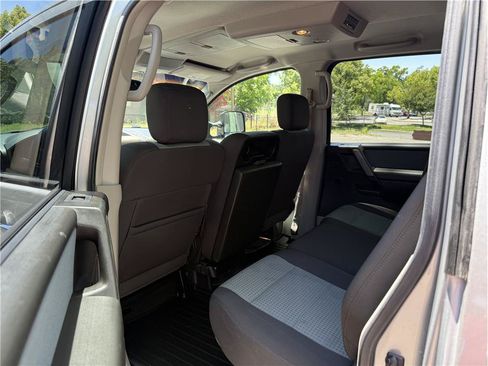 Used 2004 Nissan Titan SE w/ (Pop) Se Popular Pkg W/Bench RWD image 12