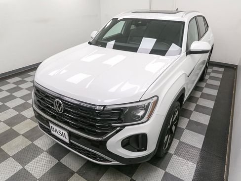 New 2026 Volkswagen Atlas Cross Sport SE AWD/4WD image 6