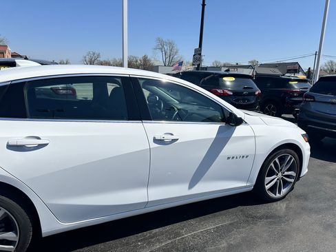 Used 2023 Chevrolet Malibu LT w/ Driver Confidence Package FWD image 9