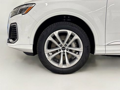 New 2025 Audi Q7 3.0T Premium Plus AWD/4WD image 19
