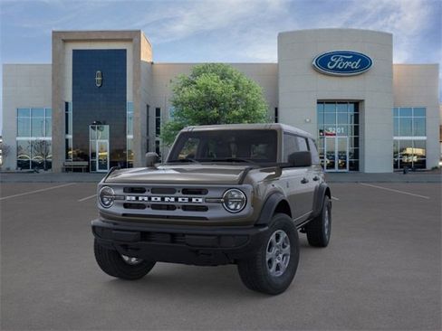 New 2025 Ford Bronco Big Bend image 2