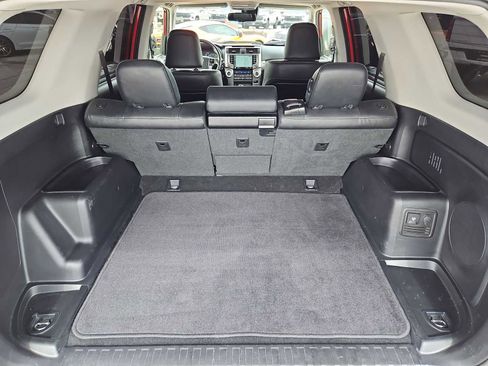 Used 2024 Toyota 4Runner Limited AWD/4WD image 26