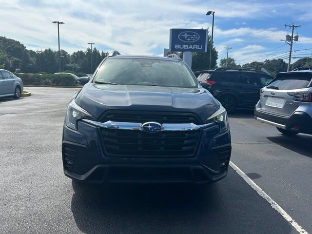 Used 2023 Subaru Ascent Limited AWD/4WD image 2