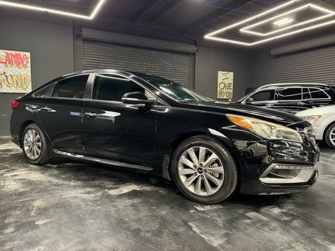 Used 2016 Hyundai Sonata Sport w/ Option Group 1V FWD image 3