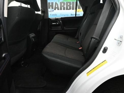 Used 2024 Toyota 4Runner TRD Off-Road image 9