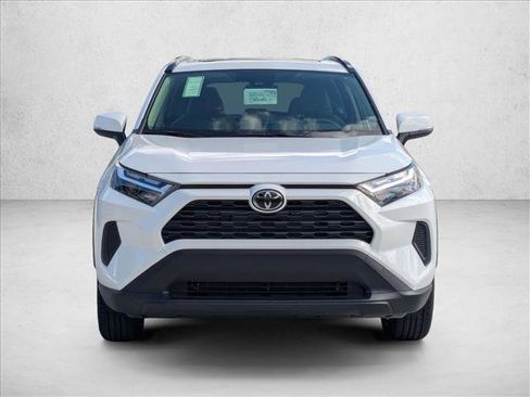 Used 2025 Toyota RAV4 XLE w/ Convenience Package image 6