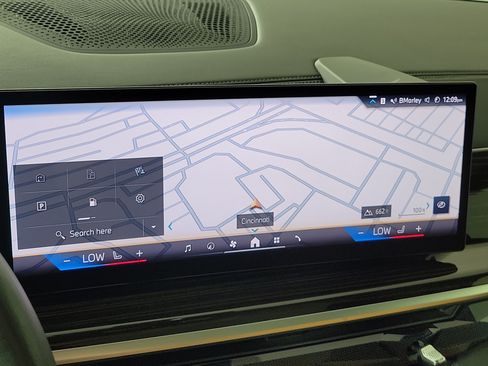 Certified 2025 BMW X5 xDrive40i AWD/4WD image 18