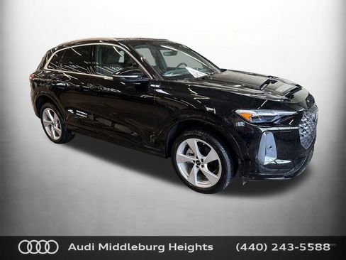 New 2025 Audi Q5 Premium Plus image 1