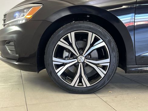 Used 2022 Volkswagen Passat 2.0T SE image 10