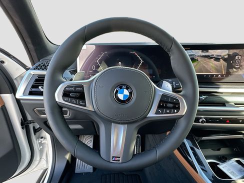 New 2027 BMW X7 xDrive40i image 8
