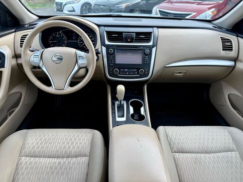Used 2016 Nissan Altima 2.5 SV w/ Convenience Package FWD image 31