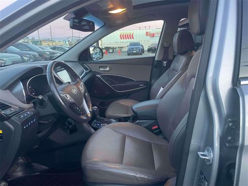 Used 2014 Hyundai Santa Fe Limited image 16