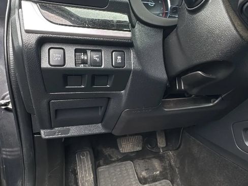 Used 2018 Subaru Forester 2.5i Premium AWD/4WD image 12
