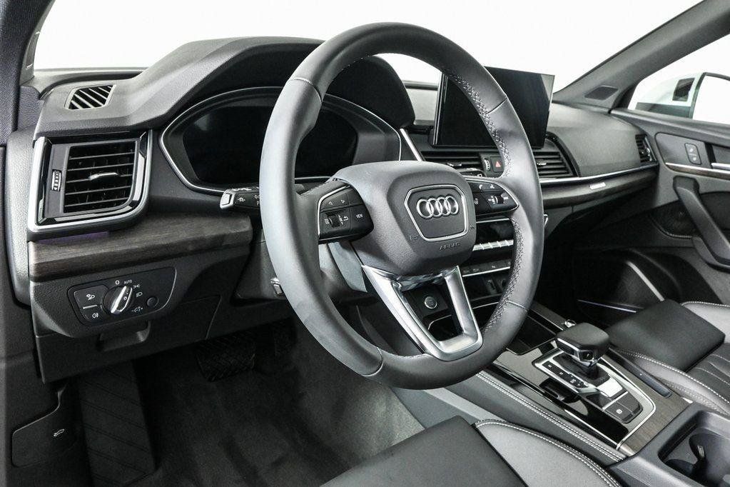 New 2025 Audi Q5 2.0T Premium Plus AWD/4WD image 5