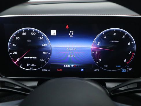 Used 2024 Mercedes-Benz GLC 43 AMG GLC 43 AMG image 35