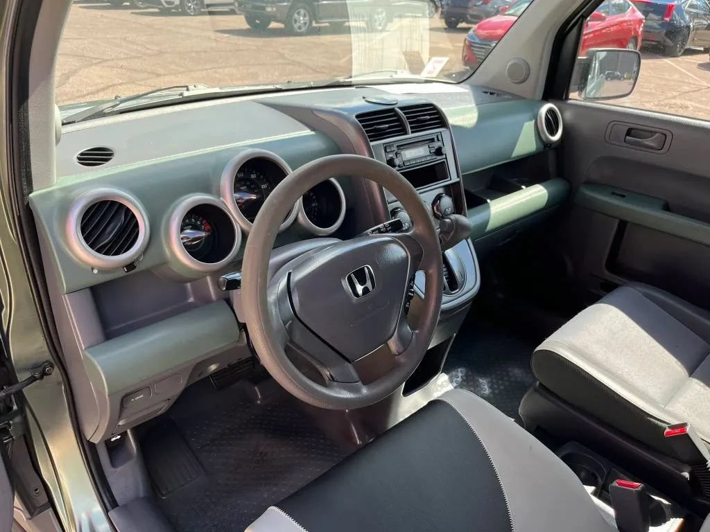 Used 2005 Honda Element LX image 8
