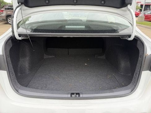 Certified 2025 Toyota Corolla LE FWD image 28