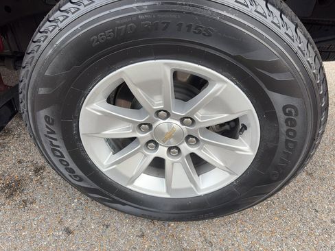 Used 2020 Chevrolet Silverado 1500 LT w/ All-Star Edition image 9