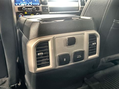 Used 2022 Ford F350 Lariat w/ Tremor Off-Road Package AWD/4WD image 28