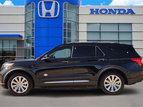 Used 2022 Ford Explorer King Ranch w/ Class IV Trailer Tow Package image 3